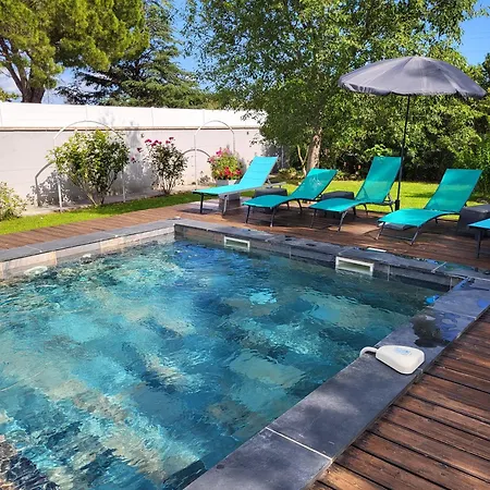 別荘 Maison Climatisee Avec Piscine Entre Alpilles Et Camargue